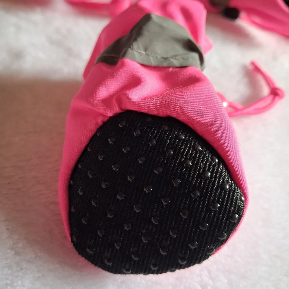 Dog Snow Boots Pink Adjustable with Drawstring Closure For Hot Pavement S-M NWT